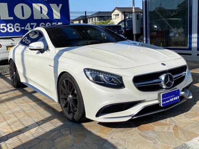 Ｓ６３クーペ　４ＭＡＴＩＣ　エディション１　正規Ｄ車　限定４２台　ガラスルーフ　スワロスキークリスタルＰＫＧ　ＡＭＧダイナミックＰＫＧ　レッドナッパレザー　社外マフラー・可変切り替え（ノーマルマフラ有）ローダウン(7枚目)