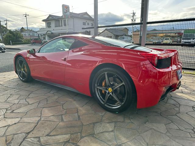 フェラーリ ４５８イタリア