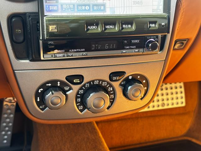 Ｆ４３０スパイダー Ｆ１　正規Ｄ車　カーボンブレーキ　チャレンジグリル　デイトナシート　クラッチ残７２　　純正アルミホイール１９インチ　フェラーリスクーデリアシールド　Ｂカメラ（21枚目）