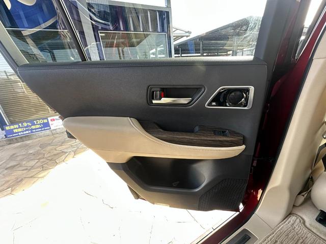 TOYOTA LAND CRUISER ZX | 2021 | DARK RED M | 36300 km TOYOTA LAND CRUISER ZX | 2021 | DARK RED M | 36300 km