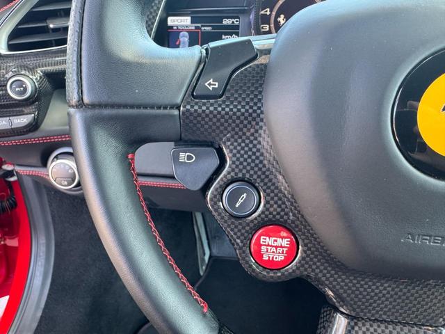 488GTB ベースグレード D車 1年走行無制限保証 LEDハンドル Fリフター カーボンセラミックブレーキ レッドキャリパー Bカメラ(20枚目)