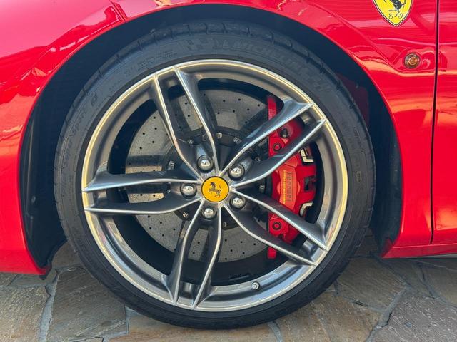 488GTB ベースグレード D車 1年走行無制限保証 LEDハンドル Fリフター カーボンセラミックブレーキ レッドキャリパー Bカメラ(34枚目)