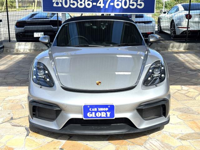 ７１８スパイダー ７１８スパイダー　Ｄ車　１年保証　ＧＴシルバーメタリック　ＧＴスポーツステアリング　ＰＤＬＳ　スポーツクロノＰＫＧ　スポーツエキゾースト　ＰＳＥコントローラー　Ｂカメラ（6枚目）