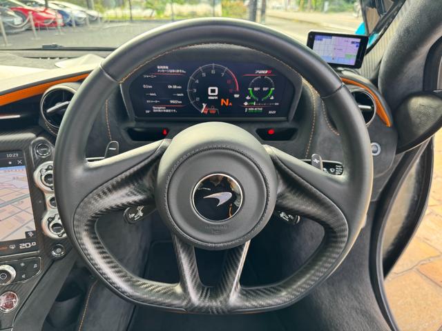 720S ベースグレード D車 1年走行無制限保証 RYFT製カーボンフェンダー・リアウィング(純正有) 社外マフラー・社外ホイール(純正有) B&Wサウンド Fリフター Bカメラ(17枚目)