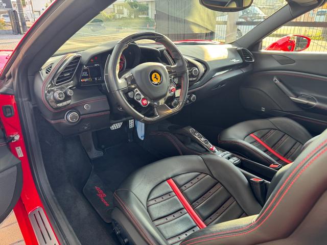 FERRARI 488 SPIDER BASE GRADE