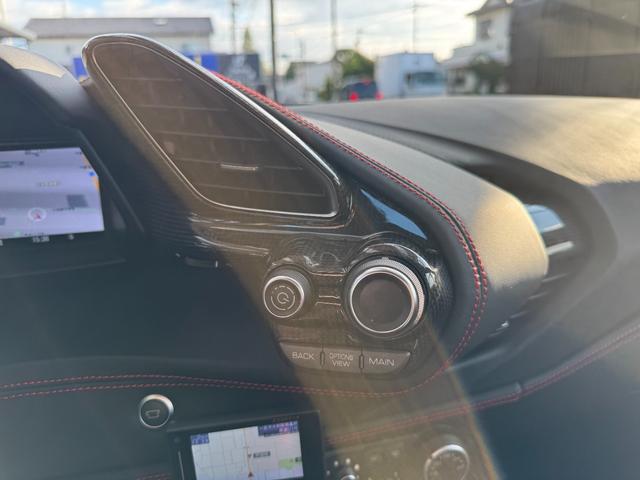 FERRARI 488 SPIDER BASE GRADE