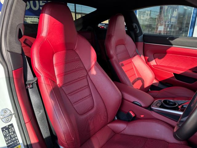 ９１１ ９１１ターボＳ　Ｄ車　１年走行無制限保証　スポーツクロノＰＫＧ　スポーツエキゾースト　ＰＣＣＢ　ＰＡＳＭ　ＬＥＤマトリックスシステム　ＢＯＳＥサウンド　シートヒーター　プライバシーガラス　Ｂカメラ（36枚目）