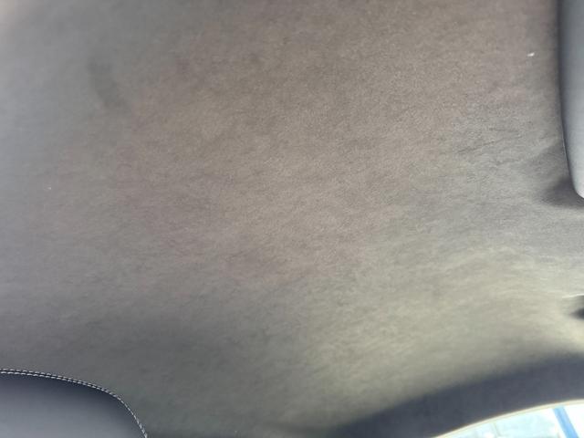 ７１８ケイマン ７１８ケイマンＧＴ４　Ｄ車　新車保証　ＯＰ５４０　ヴァイザッハパッケージ　スポーツクロノＰＫＧ　スポーツエキゾースト　ＰＣＣＢ　ライトデザインパッケージ　ＢＯＳＥサウンド　カーボンウィンドウトライアングルトリム　Ｆリフター（37枚目）