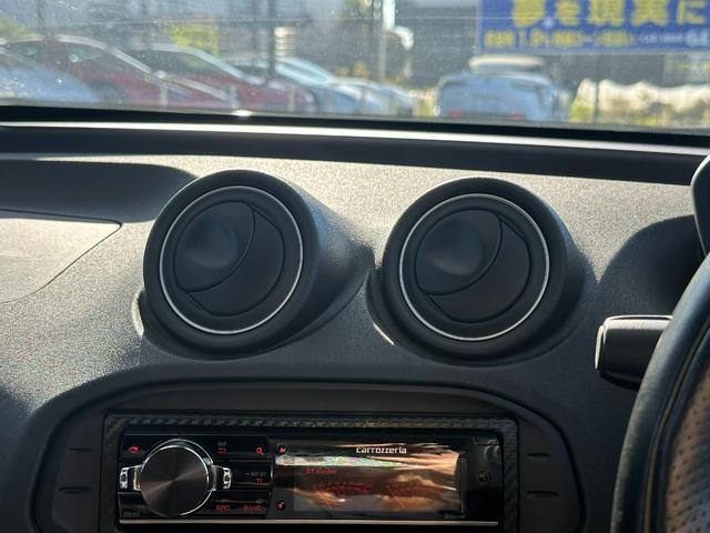 ４Ｃ ベースグレード　正規Ｄ車　１年走行無制限保証　タイベル交換済　ハーフレザー　パドルシフト　純正アルミホイールＦ１８Ｒ１９　イエローキャリパー（24枚目）