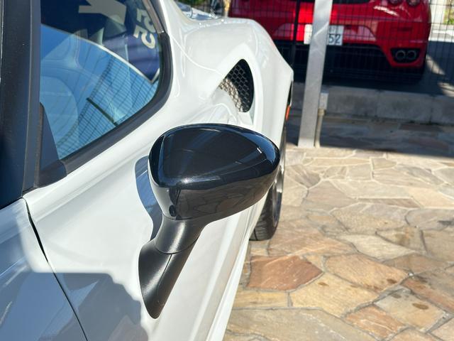 ４Ｃ ベースグレード　正規Ｄ車　１年走行無制限保証　タイベル交換済　ハーフレザー　パドルシフト　純正アルミホイールＦ１８Ｒ１９　イエローキャリパー（49枚目）