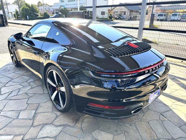 911 911カレラS D車 1年保証 パルダオインテリアPKG スポーツクロノPKG スポーツエキゾースト GTスポーツステアリング エントリードライブシステム アダプティブクルーズコントロール BOSEサウンド Bカメラ(9枚目)