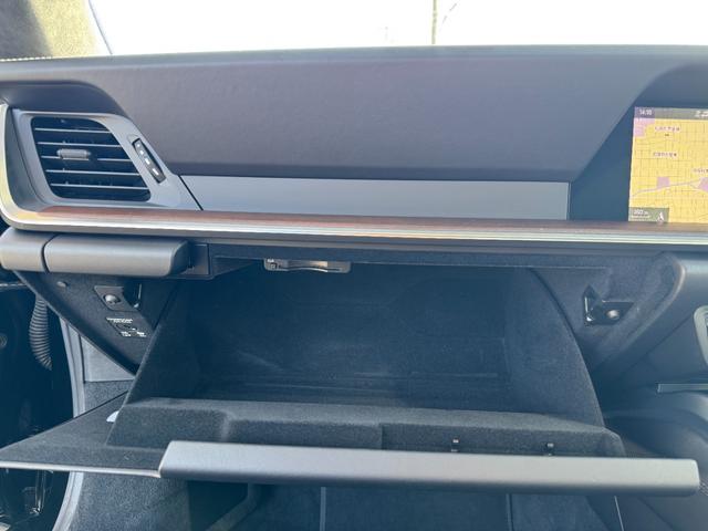 911 911カレラS D車 1年保証 パルダオインテリアPKG スポーツクロノPKG スポーツエキゾースト GTスポーツステアリング エントリードライブシステム アダプティブクルーズコントロール BOSEサウンド Bカメラ(30枚目)