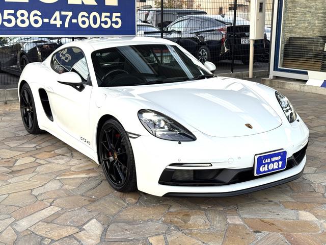 ７１８ケイマン ７１８ケイマンＧＴＳ　４．０　Ｄ車　新車保証　ワンオーナー　スポーツクロノＰＫＧ　スポーツエキゾースト　ＰＡＳＭ　ＬＥＤヘッドライト（ＰＤＬＳ）　シートヒーター　Ｂカメラ（7枚目）