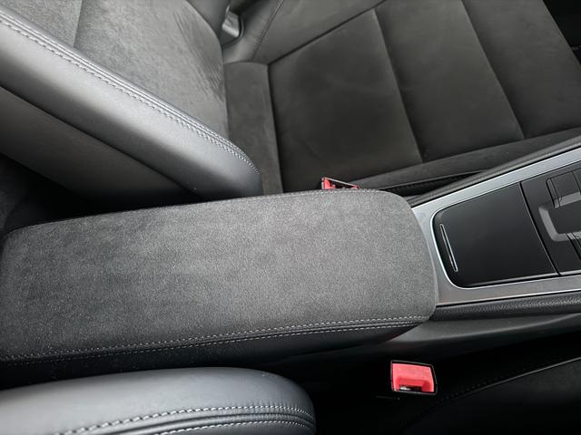 ７１８ケイマン ７１８ケイマンＧＴＳ　４．０　Ｄ車　新車保証　ワンオーナー　スポーツクロノＰＫＧ　スポーツエキゾースト　ＰＡＳＭ　ＬＥＤヘッドライト（ＰＤＬＳ）　シートヒーター　Ｂカメラ（22枚目）