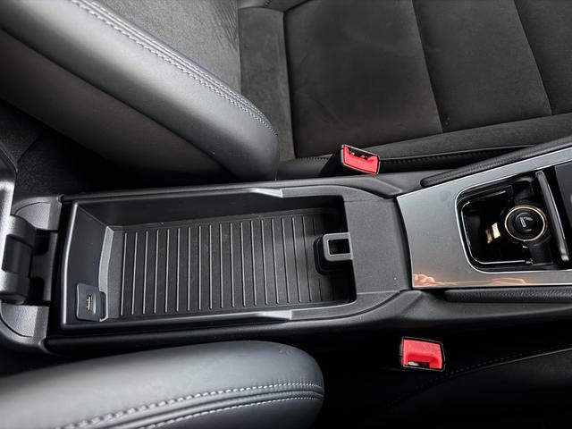 ７１８ケイマン ７１８ケイマンＧＴＳ　４．０　Ｄ車　新車保証　ワンオーナー　スポーツクロノＰＫＧ　スポーツエキゾースト　ＰＡＳＭ　ＬＥＤヘッドライト（ＰＤＬＳ）　シートヒーター　Ｂカメラ（23枚目）