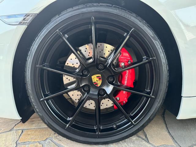 ７１８ケイマン ７１８ケイマンＧＴＳ　４．０　Ｄ車　新車保証　ワンオーナー　スポーツクロノＰＫＧ　スポーツエキゾースト　ＰＡＳＭ　ＬＥＤヘッドライト（ＰＤＬＳ）　シートヒーター　Ｂカメラ（29枚目）