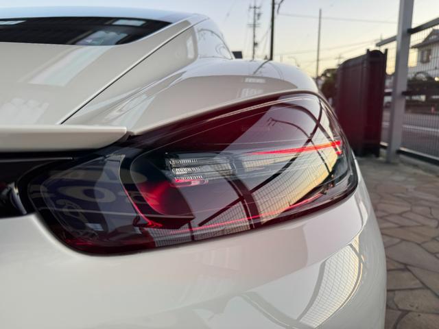 ７１８ケイマン ７１８ケイマンＧＴＳ　４．０　Ｄ車　新車保証　ワンオーナー　スポーツクロノＰＫＧ　スポーツエキゾースト　ＰＡＳＭ　ＬＥＤヘッドライト（ＰＤＬＳ）　シートヒーター　Ｂカメラ（43枚目）