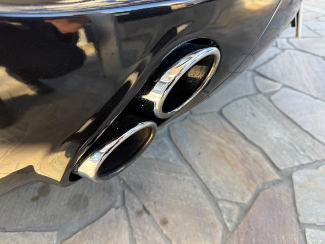 R8スパイダー ベースグレード D車 1年走行無制限保証 パンサーブラック ABTカーボンエアロ カーボンインテリア 社外ナビ 社外ホイール(純正有) シートヒーター フロントプロテクション Bカメラ(33枚目)