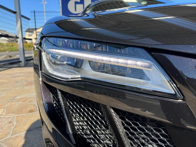 R8スパイダー ベースグレード D車 1年走行無制限保証 パンサーブラック ABTカーボンエアロ カーボンインテリア 社外ナビ 社外ホイール(純正有) シートヒーター フロントプロテクション Bカメラ(46枚目)