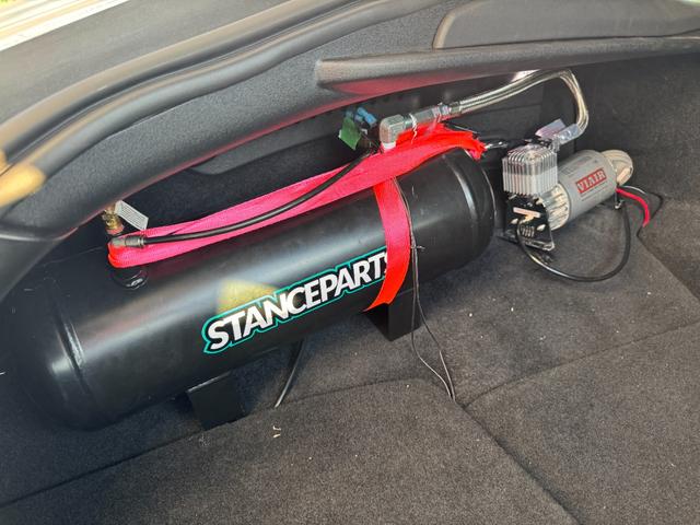 ＳＴＡＮＣＥＰＡＲＴＳ製エアリフト（純正サス有）