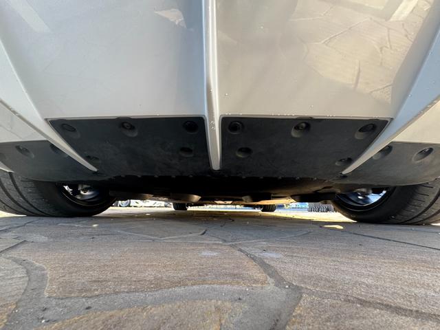 ウラカン ＥＶＯクーペ　Ｄ車　１年走行無制限保証　パワークラフト可変マフラー（純正有）　スタイルＰＫＧ　カーボンインテリア　ガラスエンジンフード　ブランディングＰＫＧ　Ｆリフター　Ｂカメラ（32枚目）