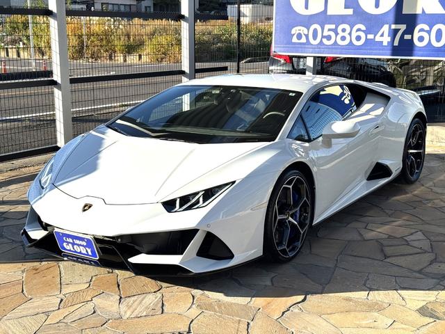 ウラカン ＥＶＯクーペ　Ｄ車　１年走行無制限保証　パワークラフト可変マフラー（純正有）　スタイルＰＫＧ　カーボンインテリア　ガラスエンジンフード　ブランディングＰＫＧ　Ｆリフター　Ｂカメラ（54枚目）