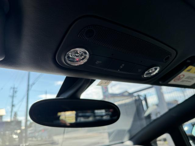 アヴェンタドール LP700-4 D車 1年走行無制限保証 ブランディングPKG F・RエクステリアカーボンPKG カーボンエンジンカバー クリアエンジンフード Fリフター カーボンセラミックブレーキ レッドキャリパー Bカメラ(20枚目)