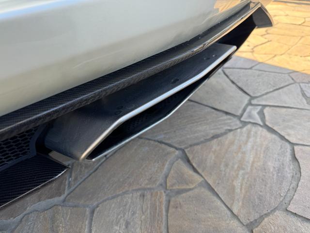 アヴェンタドール LP700-4 D車 1年走行無制限保証 ブランディングPKG F・RエクステリアカーボンPKG カーボンエンジンカバー クリアエンジンフード Fリフター カーボンセラミックブレーキ レッドキャリパー Bカメラ(32枚目)