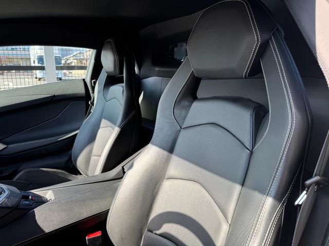 アヴェンタドール LP700-4 D車 1年走行無制限保証 ブランディングPKG F・RエクステリアカーボンPKG カーボンエンジンカバー クリアエンジンフード Fリフター カーボンセラミックブレーキ レッドキャリパー Bカメラ(37枚目)