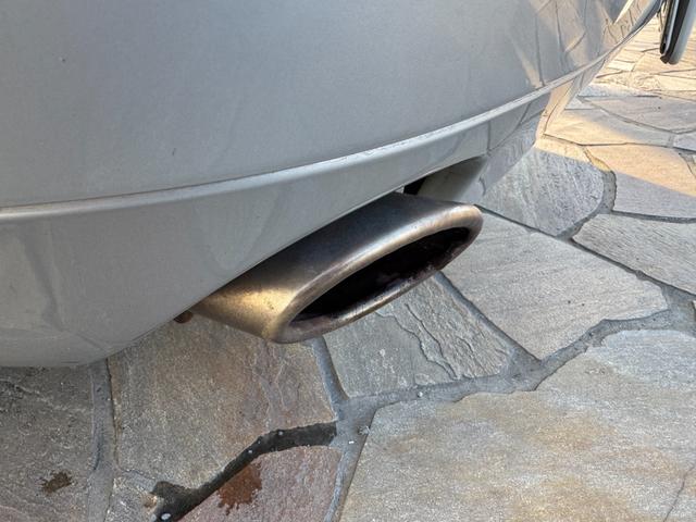 911 911カレラ D車 電動シート カラークレスト レザーステアリング ブラックキャリパー コンチネンタル製オーディオ カラークレストセンターキャップ(29枚目)