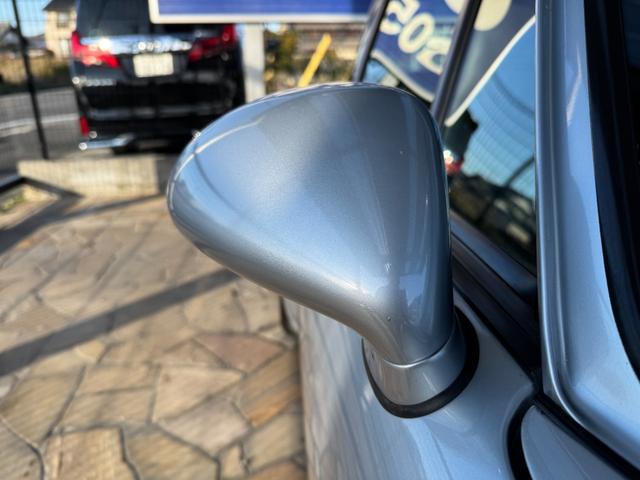 911 911カレラ D車 電動シート カラークレスト レザーステアリング ブラックキャリパー コンチネンタル製オーディオ カラークレストセンターキャップ(39枚目)