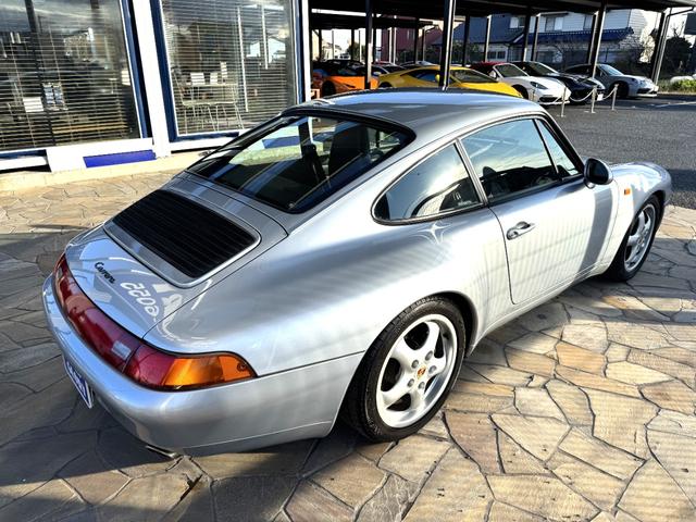 911 911カレラ D車 電動シート カラークレスト レザーステアリング ブラックキャリパー コンチネンタル製オーディオ カラークレストセンターキャップ(48枚目)