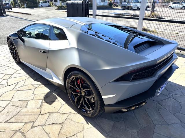 ���X�X�[�p�[�J�[��I�[�v���J�[��p�̉����t���W����L��܂��̂ŁA�J�ł����S���Ă����X���������I