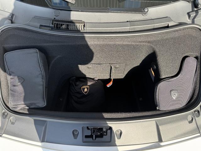 �{�f�B�[�J�o�[�L