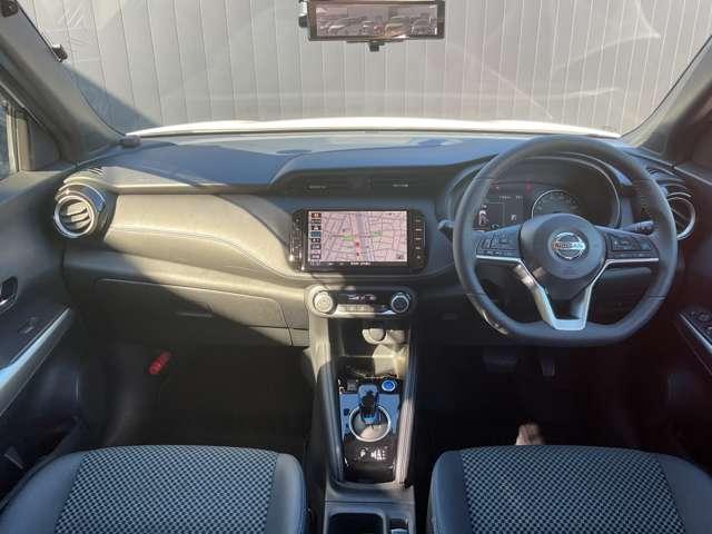 キックス １．２　Ｘ　（ｅ－ＰＯＷＥＲ）　メモリーナビ　全周囲カメラ　ＥＴＣ２．０　ナビ＆ＴＶ　ワンオ－ナ－車　追従クルコン　スマートキー　ＬＥＤヘッド　レーンアシスト　パワーステアリング　盗難防止システム　ドライブレコーダー　ＥＴＣ　整備記録簿有　メモリーナビ　サイドエアバッグ（4枚目）