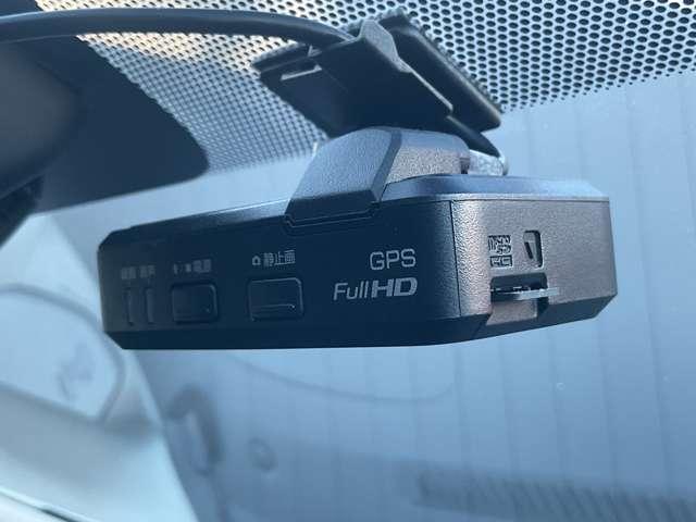 ノート １．２　ｅ－ＰＯＷＥＲ　Ｘ　メモリーナビ　全周囲カメラ　ＥＴＣ２．０　３６０°カメラ　記録簿付　Ｒカメラ　運転席助手席エアバック　レーンキープ　ＡＵＴＯエアコン　１オーナー　盗難防止システム　ナビＴＶ　サイドカメラ　運転席エアバッグ　キーレスエントリー　ＬＥＤヘッド（13枚目）