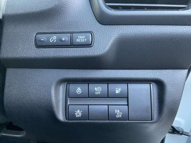 リーフ X 10万台記念車 メーカーナビ バックカメラ ETC アダプティブクルーズコントロール ナビTV ワンオーナー車 Bカメラ レーンキープアシスト 衝突軽減ブレーキ LEDヘッド ドラレコ キーフリー イモビライザー インテリジェントキー ETC 記録簿(8枚目)