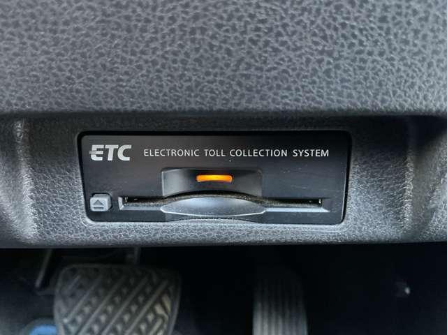 リーフ X 10万台記念車 メーカーナビ バックカメラ ETC アダプティブクルーズコントロール ナビTV ワンオーナー車 Bカメラ レーンキープアシスト 衝突軽減ブレーキ LEDヘッド ドラレコ キーフリー イモビライザー インテリジェントキー ETC 記録簿(13枚目)