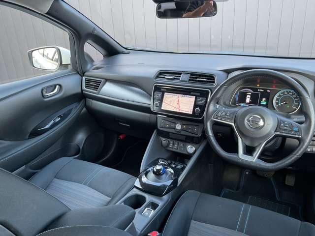 リーフ X 10万台記念車 メーカーナビ バックカメラ ETC アダプティブクルーズコントロール ナビTV ワンオーナー車 Bカメラ レーンキープアシスト 衝突軽減ブレーキ LEDヘッド ドラレコ キーフリー イモビライザー インテリジェントキー ETC 記録簿(17枚目)