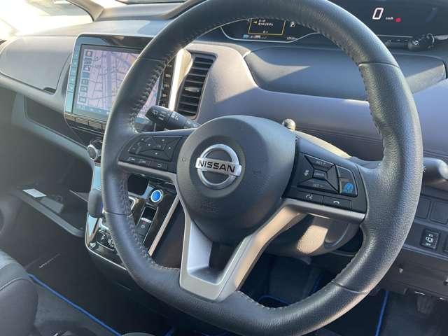 セレナ １．２　ｅ－ＰＯＷＥＲ　ハイウェイスター　Ｖ　メモリーナビ　後席モニター　ＥＴＣ　３６０°カメラ　エマジェンシーブレーキ　１オナ　スマキー　バックカメラ　ＬＥＤ　レーンアシスト　点検記録簿付　ＥＴＣ　ドラレコ　Ａストップ　イモビ　フルオートエアコン　アルミホイール　エアバック（19枚目）