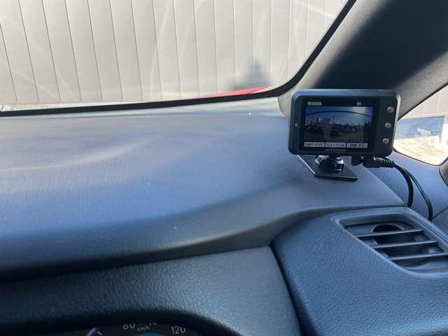 リーフ Ｘ　１０万台記念車　メーカーナビ　バックカメラ　アダプティブクルーズコントロール　ナビＴＶ　Ｂカメラ　レーンキープアシスト　衝突軽減ブレーキ　ＬＥＤヘッド　ドラレコ　キーフリー　イモビライザー　インテリジェントキー　ＥＴＣ　メモリナビ　記録簿（14枚目）