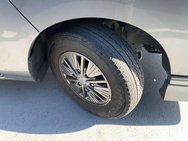 ＮＶ３５０キャラバンバン ２．５　ライダー　プレミアムＧＸ　プロスタイルパッケージ　ロングボディ　ディーゼルターボ　メモリーナビ　バックカメラ　ＥＴＣ　衝突軽減装置　メモリーナビ　ドライブレコーダー　インテリジェントキー　ワンオーナー　バックカメラ　パワーウィンドウ　ＬＥＤライト　エアバック　パワステ　ＡＢＳ　ＥＴＣ　オートエアコン　キーレス（27枚目）