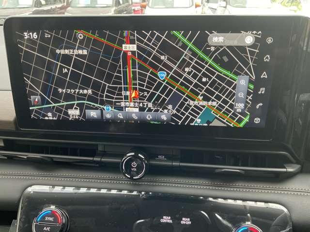 セレナ ２．０　ハイウェイスターＶ　※※雹害車※※メーカーナビ　全周囲カメラ　Ｗ電動スライド　レーダークルコン　レーンアシスト　ＬＥＤランプ　ワンオーナー車　盗難防止システム　ＥＴＣ装備　カーテンエアバッグ　アルミホイール　キーフリー　メモリ－ナビ　ナビＴＶ　エアコン　ドラレコ（10枚目）