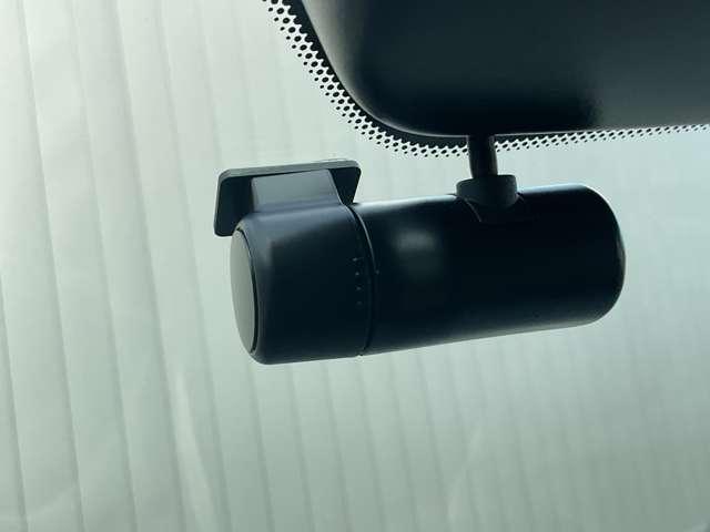 ノート 1.2 X メモリーナビ 全周囲カメラ ETC リアカメラ 衝突被害軽減ブレ-キ 全方位カメラ ETC付 禁煙車 LEDヘッドライト レーンアシスト インテリジェントキー ワンオーナー ドラレコ アイドリングストップ 整備記録簿 盗難防止システム(14枚目)