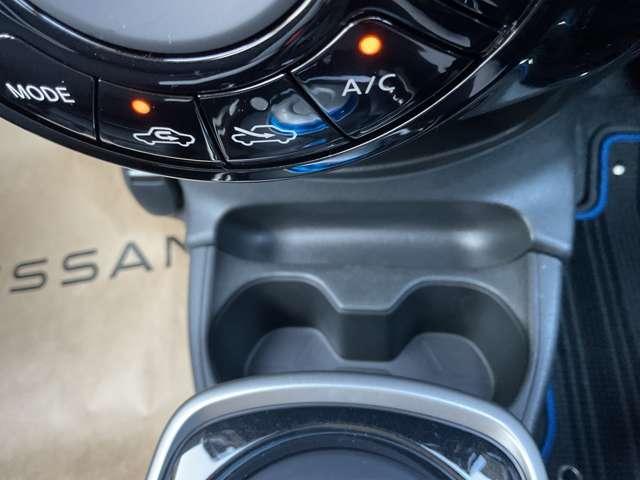 ノート １．２　ｅ－ＰＯＷＥＲ　Ｘ　Ｖセレクション　メモリーナビ　全周囲カメラ　ＥＴＣ２．０　アラウンドカメラ　ワンオ－ナ－車　運転席助手席エアバック　エアバッグ　衝突被害軽減装置　イモビライザー　ＬＥＤヘッドライト　パワーウインドウ　レーンアシスト　ＥＴＣ　アルミホイール　スマートキー（11枚目）