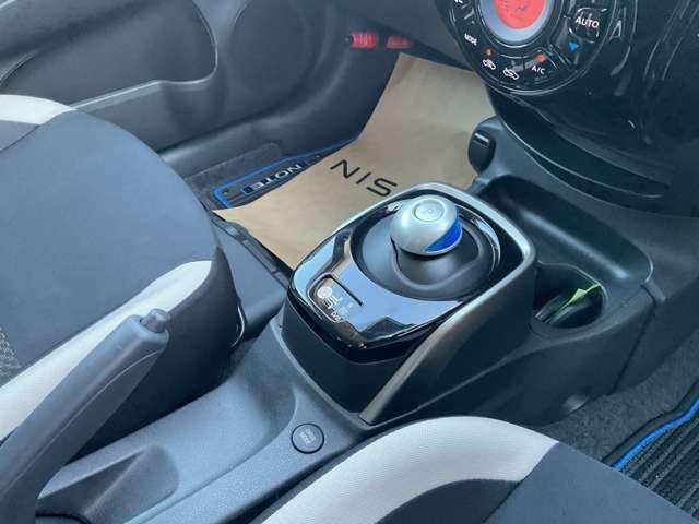 ノート １．２　ｅ－ＰＯＷＥＲ　Ｘ　Ｖセレクション　メモリーナビ　全周囲カメラ　ＥＴＣ２．０　アラウンドカメラ　ワンオ－ナ－車　運転席助手席エアバック　エアバッグ　衝突被害軽減装置　イモビライザー　ＬＥＤヘッドライト　パワーウインドウ　レーンアシスト　ＥＴＣ　アルミホイール　スマートキー（16枚目）