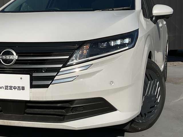 ノート 1.2 X ※※雹害車※※ナビレス 全周囲カメラ リアカメラ 衝突被害軽減ブレ-キ 全方位カメラ 禁煙車 LEDヘッドライト レーンアシスト インテリジェントキー ワンオーナー アイドリングストップ 盗難防止システム サイドカーテンエアバック ABS(7枚目)