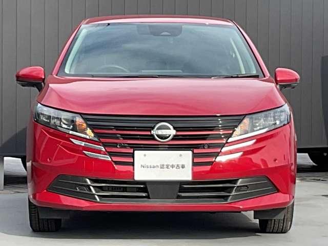 ノート 1.2 X ※※雹害車※※ナビレス 全周囲カメラ リアカメラ 衝突被害軽減ブレ-キ 全方位カメラ 禁煙車 LEDヘッドライト レーンアシスト インテリジェントキー ワンオーナー アイドリングストップ 盗難防止システム サイドカーテンエアバック ABS(12枚目)