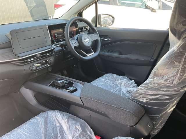 オーラ 1.2 G ※※雹害車※※ナビレス 全周囲カメラ 自動(被害軽減)ブレーキ LED LKA サイドカメラ カーテンエアバッグ イモビライザー アルミホイール 禁煙 インテリジェントキー パワーウィンドウ ワンオーナー フルオートエアコン エアバッグ(34枚目)