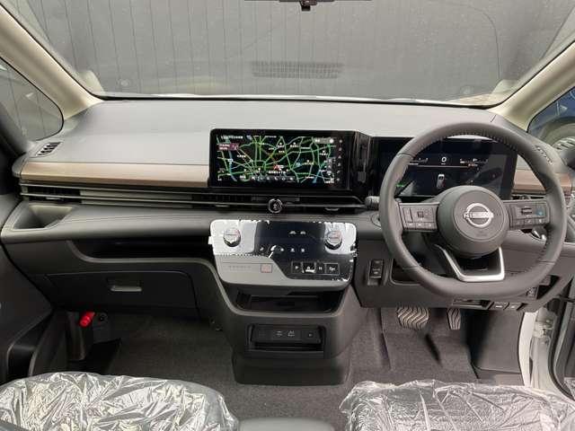 セレナ 2.0 ハイウェイスターV ※※雹害車※※メーカーナビ 全周囲カメラ W電動スライド レーダークルコン レーンアシスト LEDランプ ワンオーナー車 盗難防止システム ETC装備 カーテンエアバッグ アルミホイール キーフリー メモリ-ナビ ナビTV エアコン ドラレコ(4枚目)